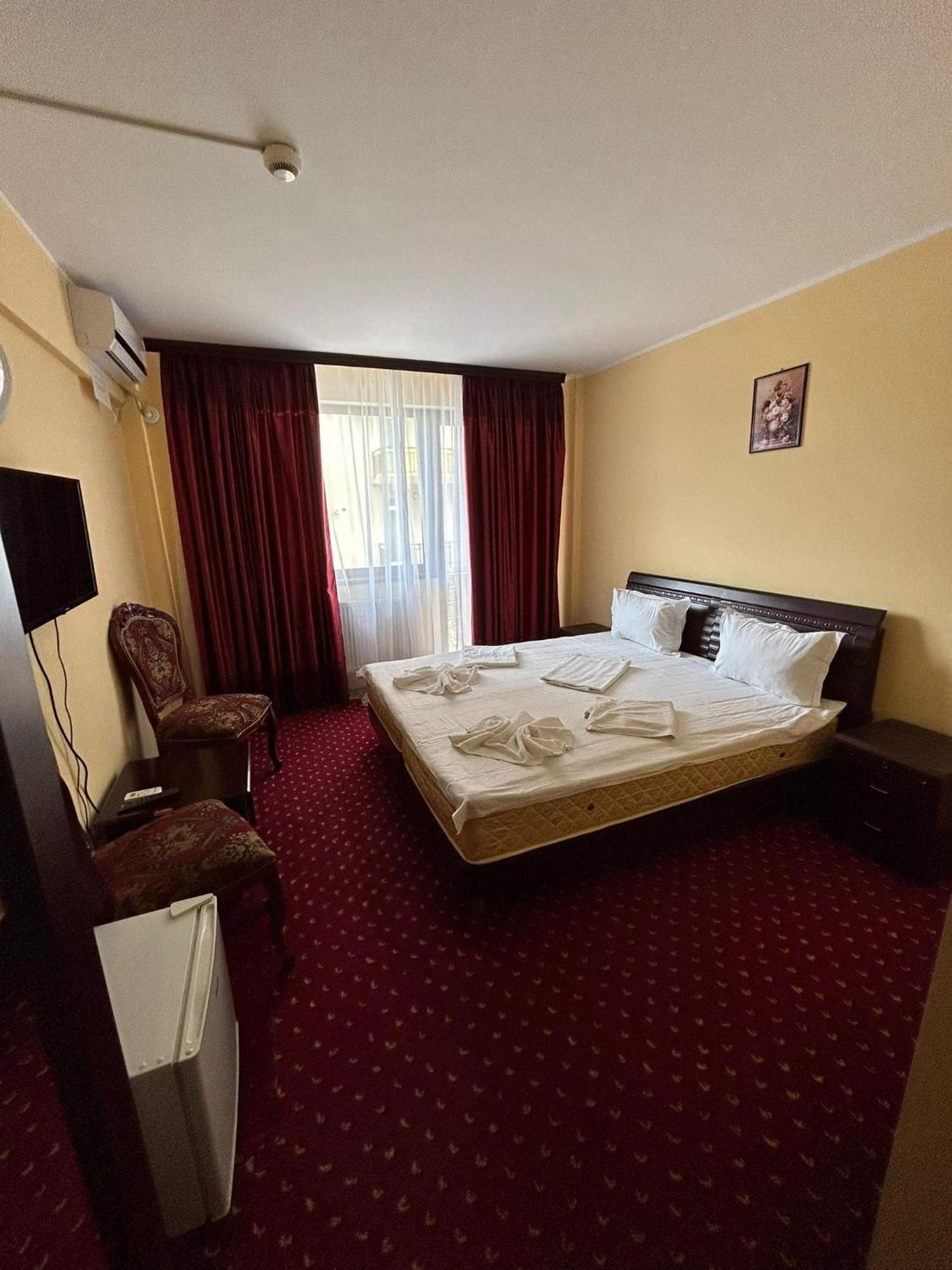 Hotel Orient Mamaia Nord Năvodari Exterior foto